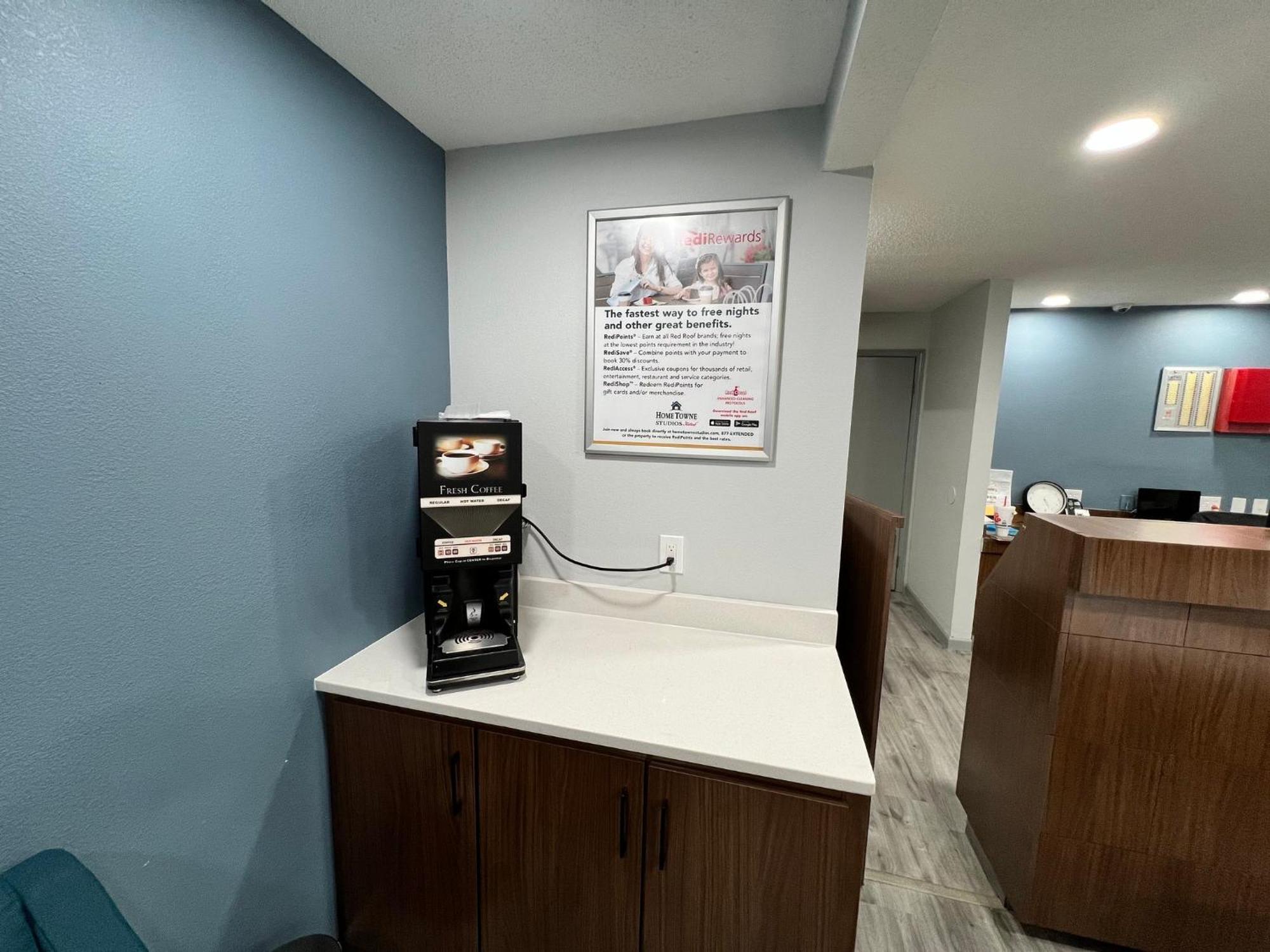 Hometowne Studios By Red Roof Florence, Ky-Cincinnati Airport المظهر الخارجي الصورة